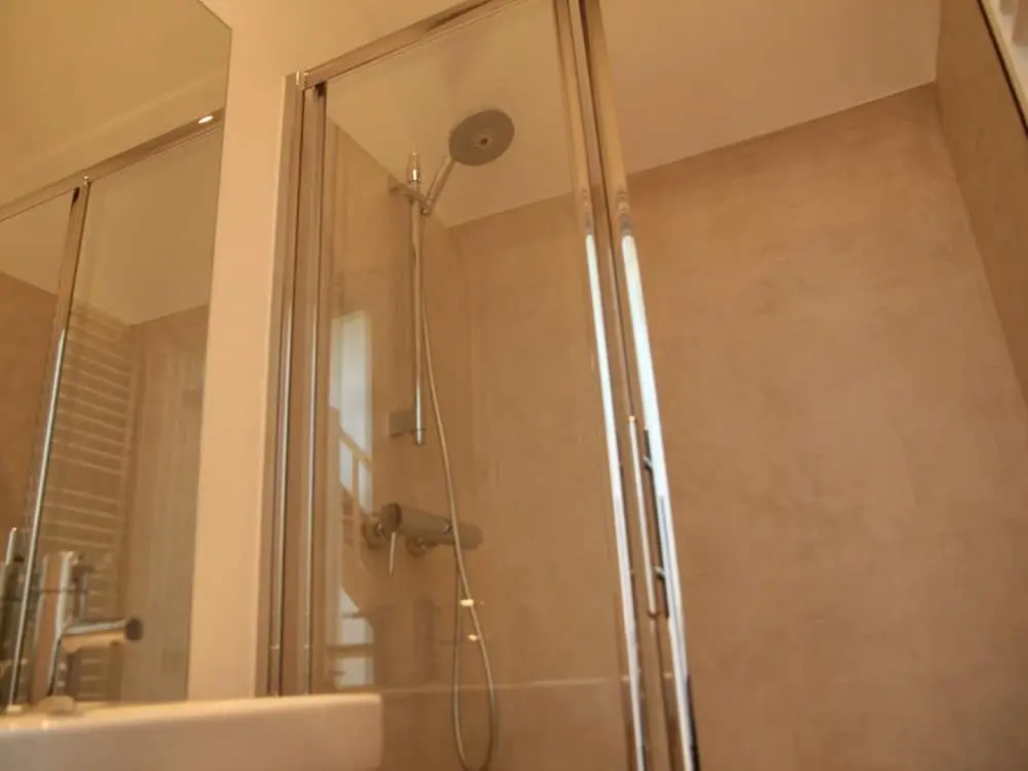 Gite With Swimming Pool Situated in Wonderful Castle Grounds in Gesves
