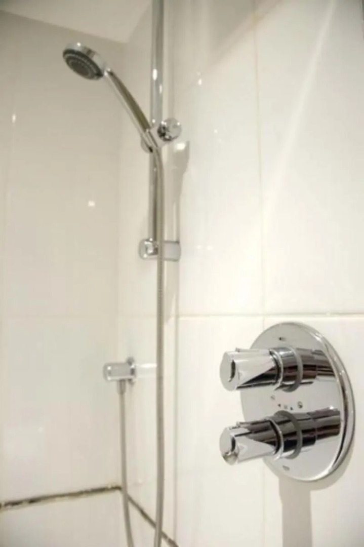 The Rose and Crown Hotel