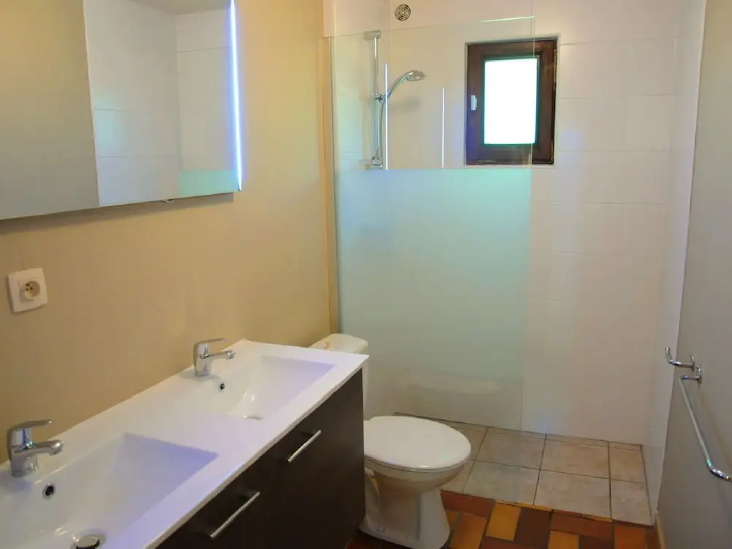 Wooden Chalet With Stove and Microwave Located in the Forest