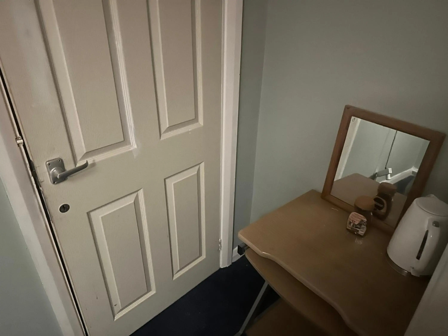 1 bedroom in 3bed house