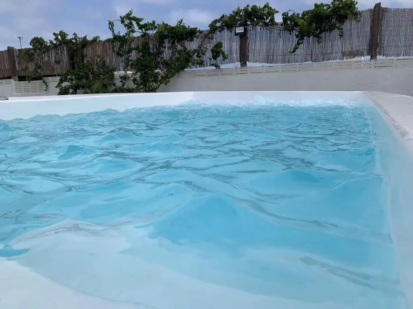 Valtisya House Pool & Airport