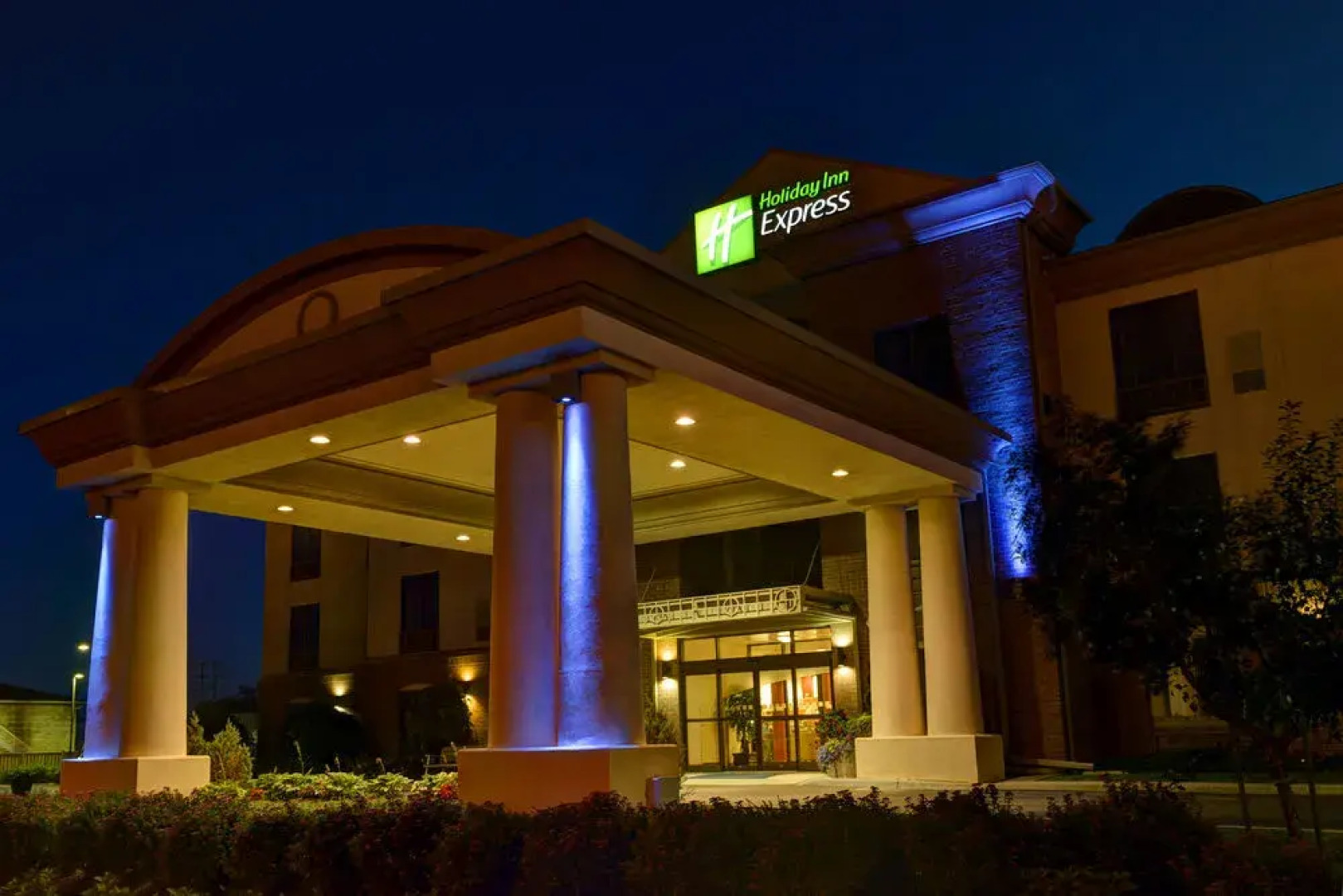 Spark by Hilton Guelph