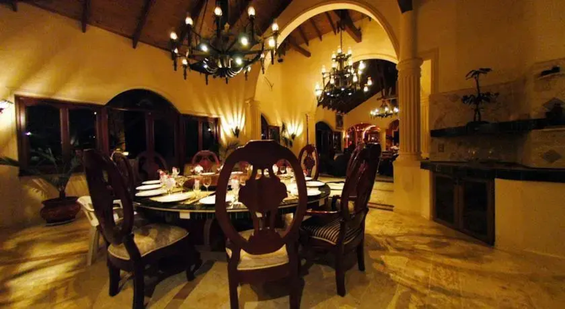 Golden Dolphin Villa