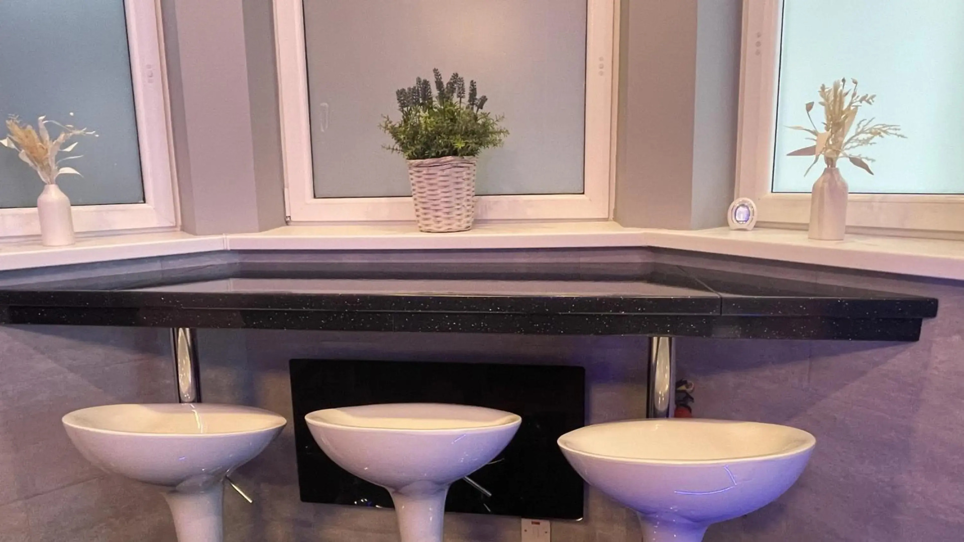 #1 TGHA Luxury Studio Apartment in Athlone