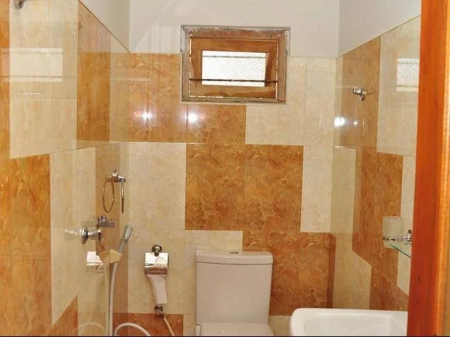 Dill Lake View Resort