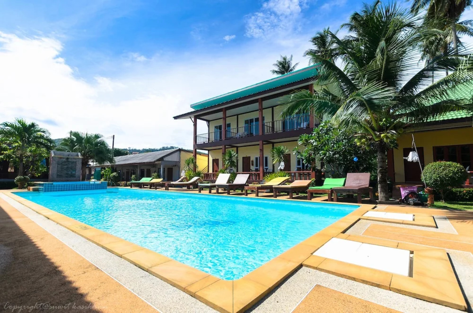 Sleep In Lanta Resort