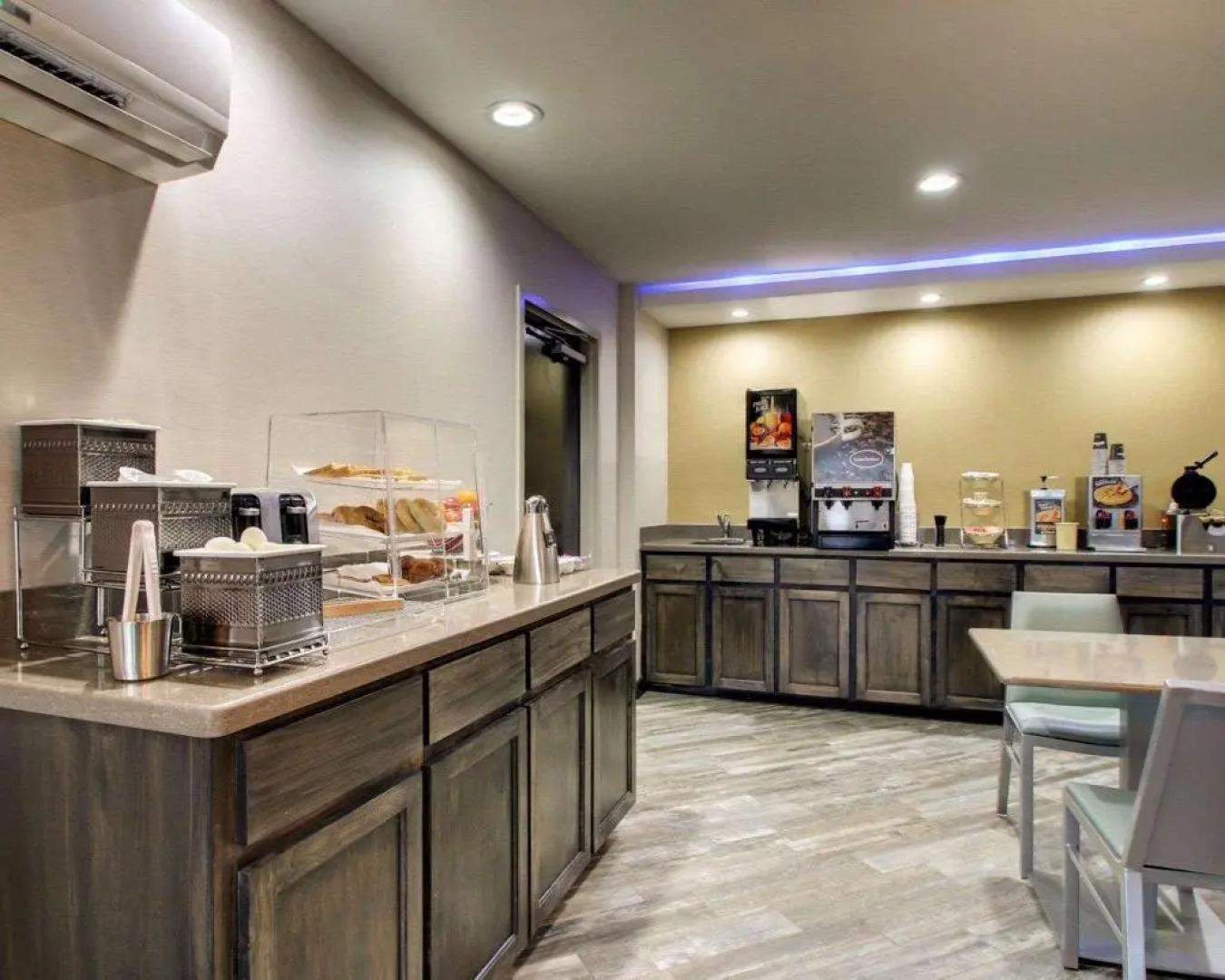 Отель by Best Western Richland