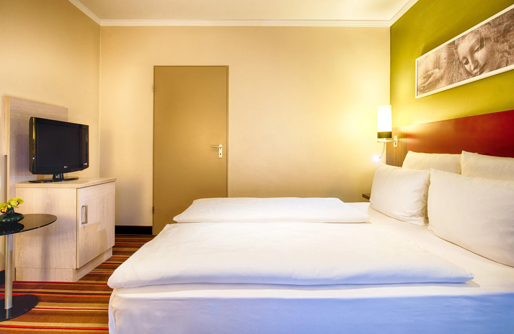 Leonardo Hotel & Residenz München