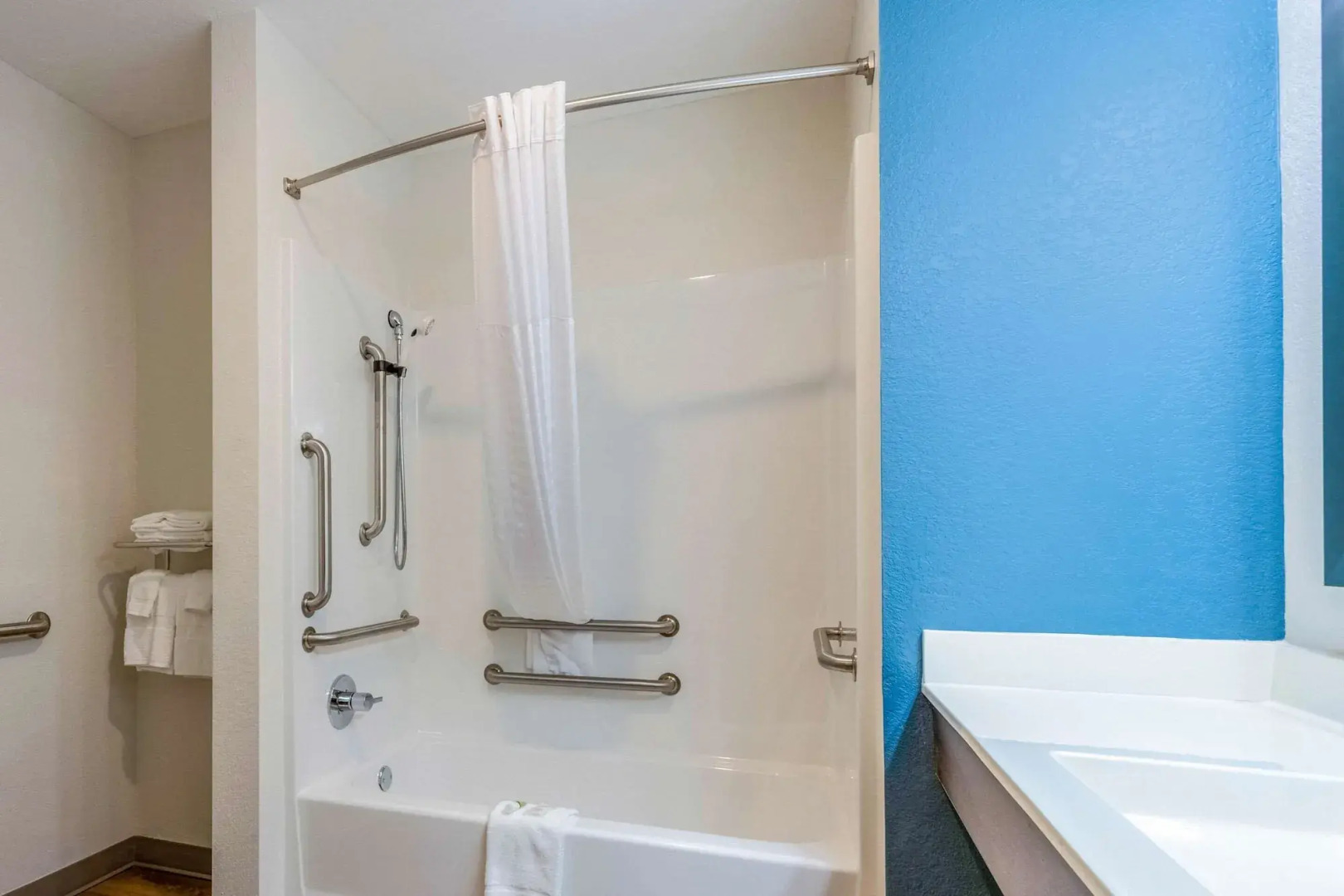 WoodSpring Suites Miramar