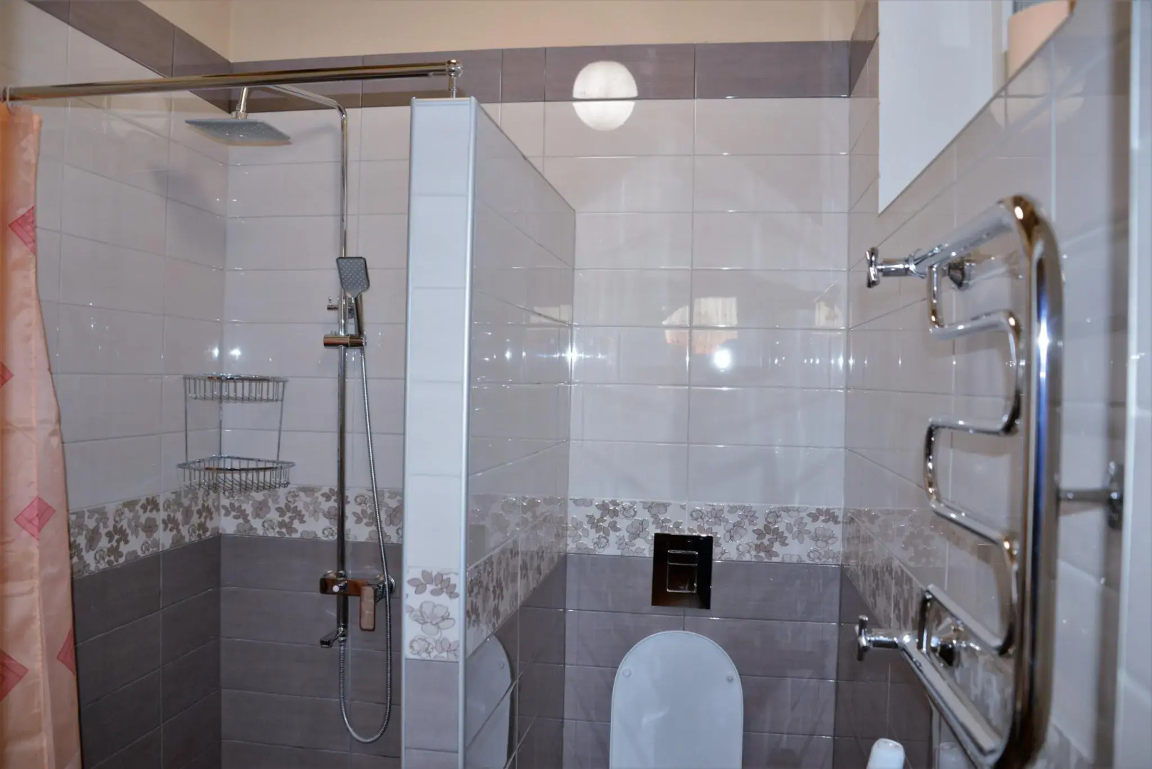 Коттедж Б5 на базе отдыха Новинки Парк