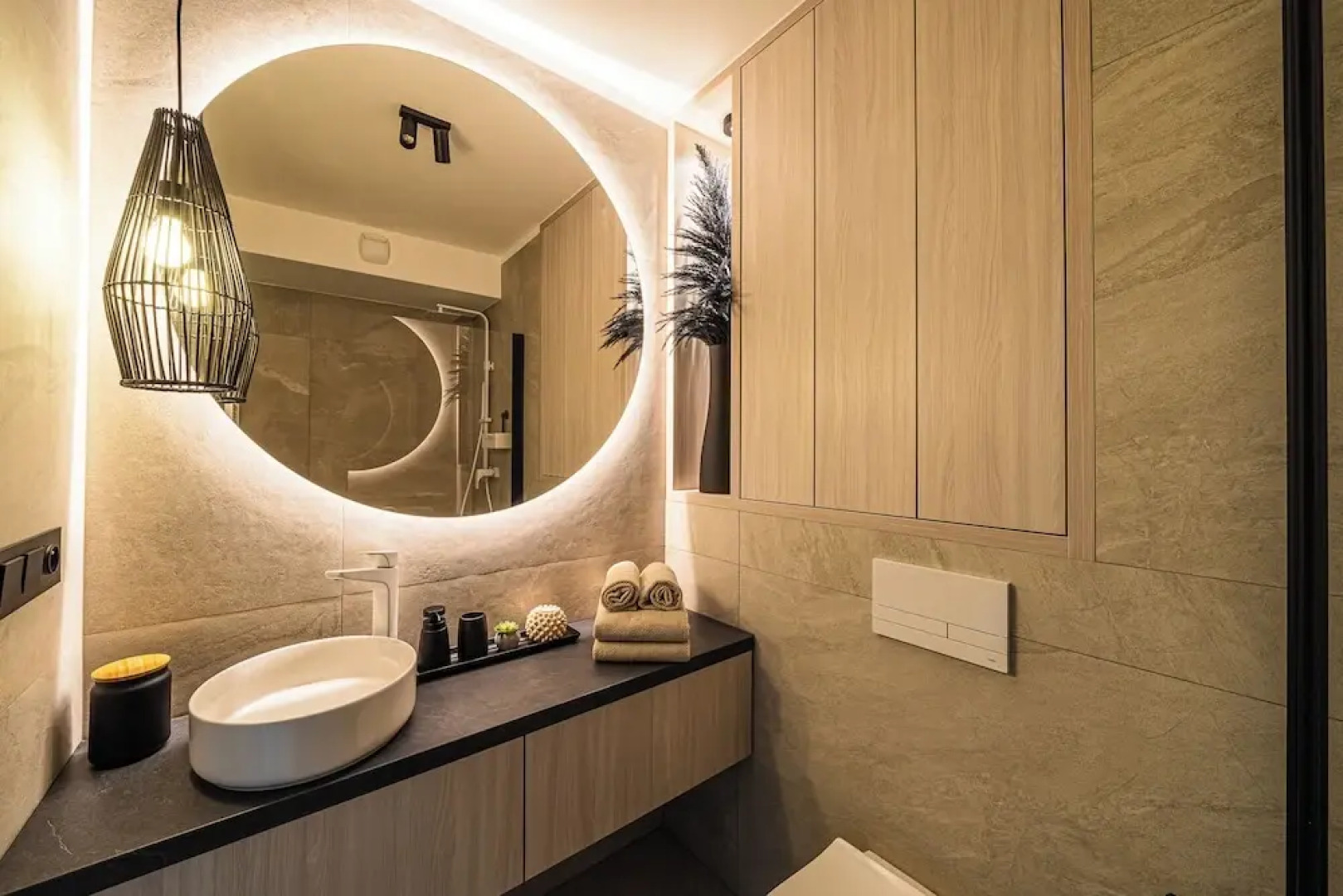 Deluxe Zen Apartment & Spa