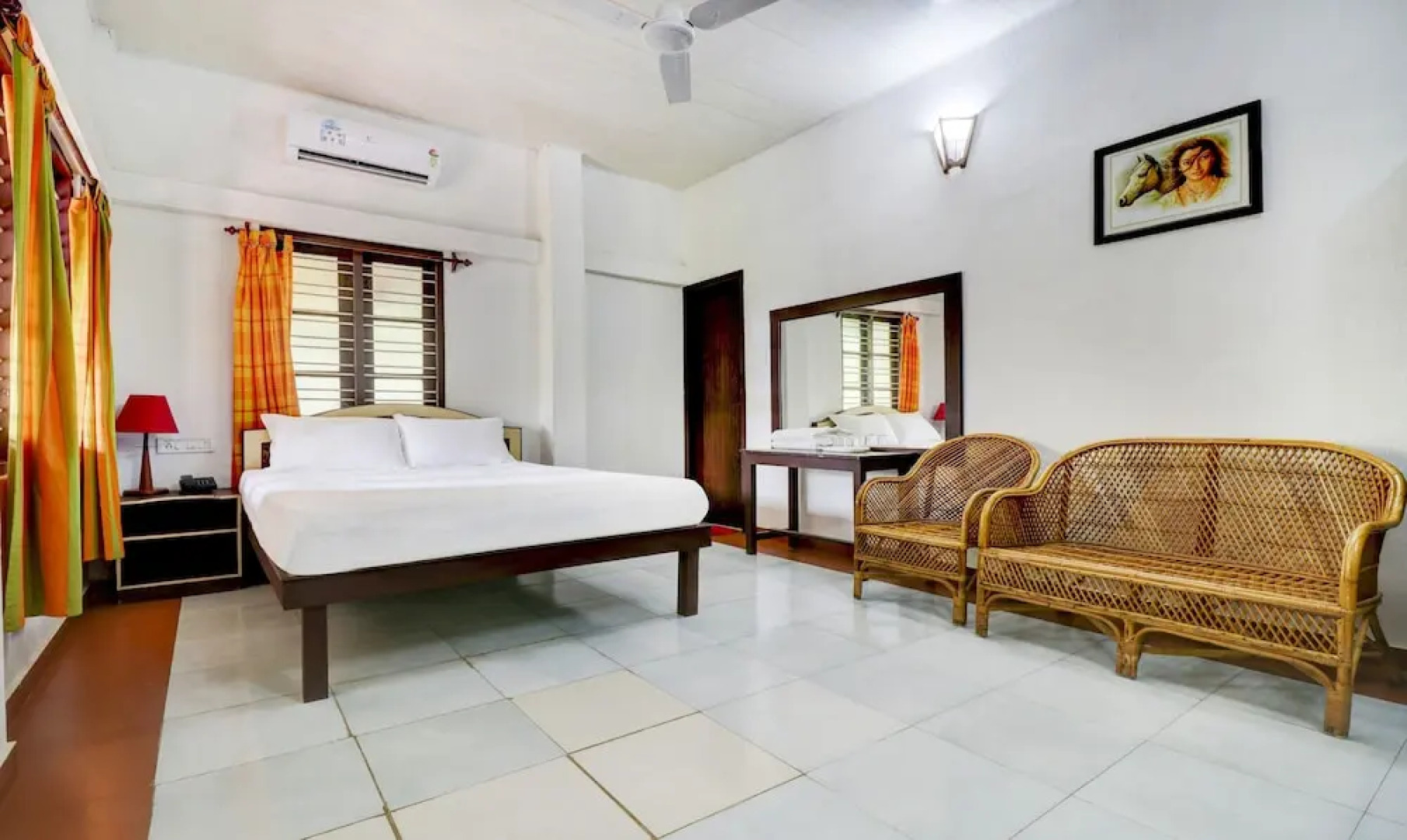 Shirleys Beach Hotel