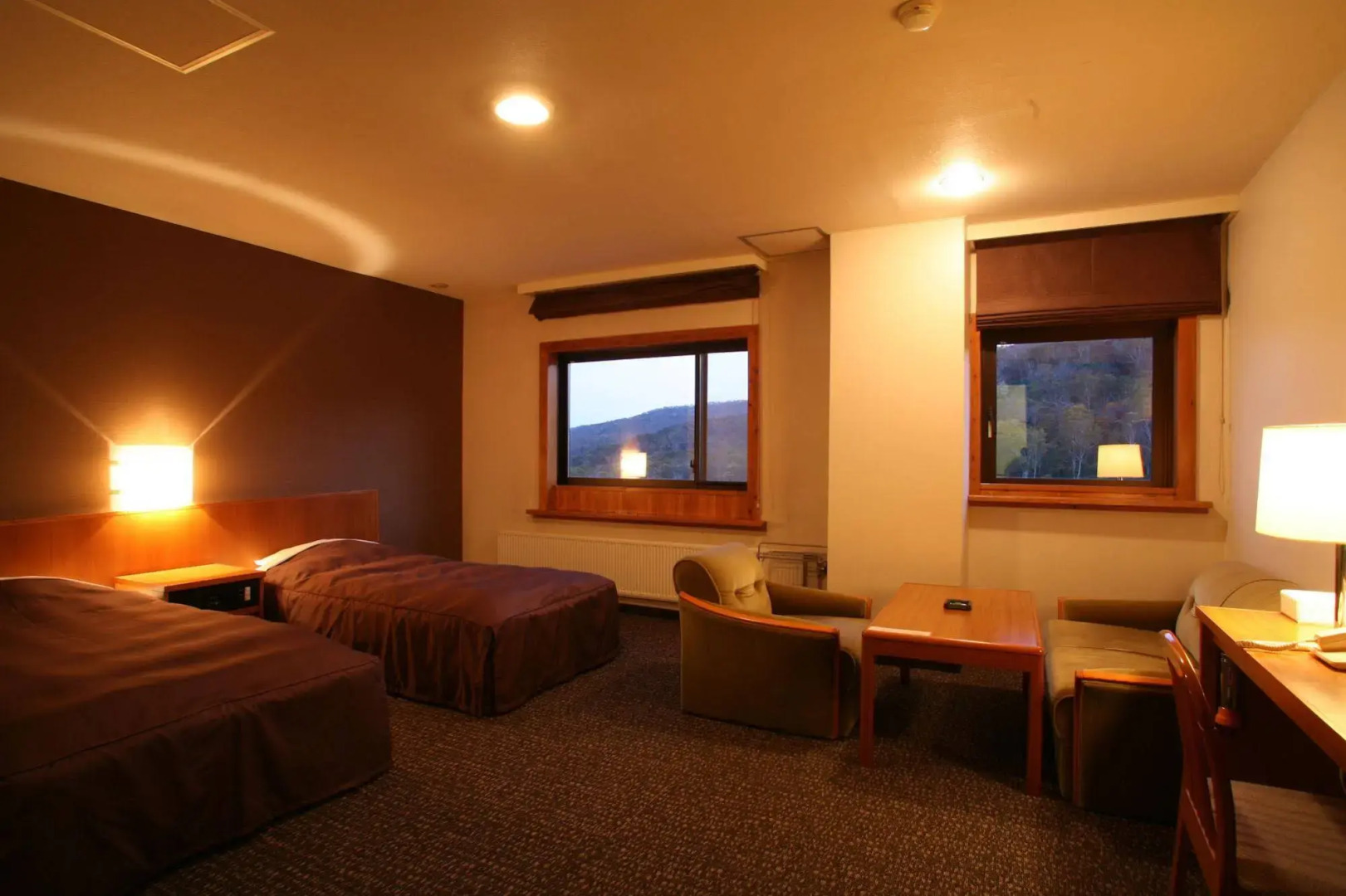 Natural Resort Niseko Weiss Hotel