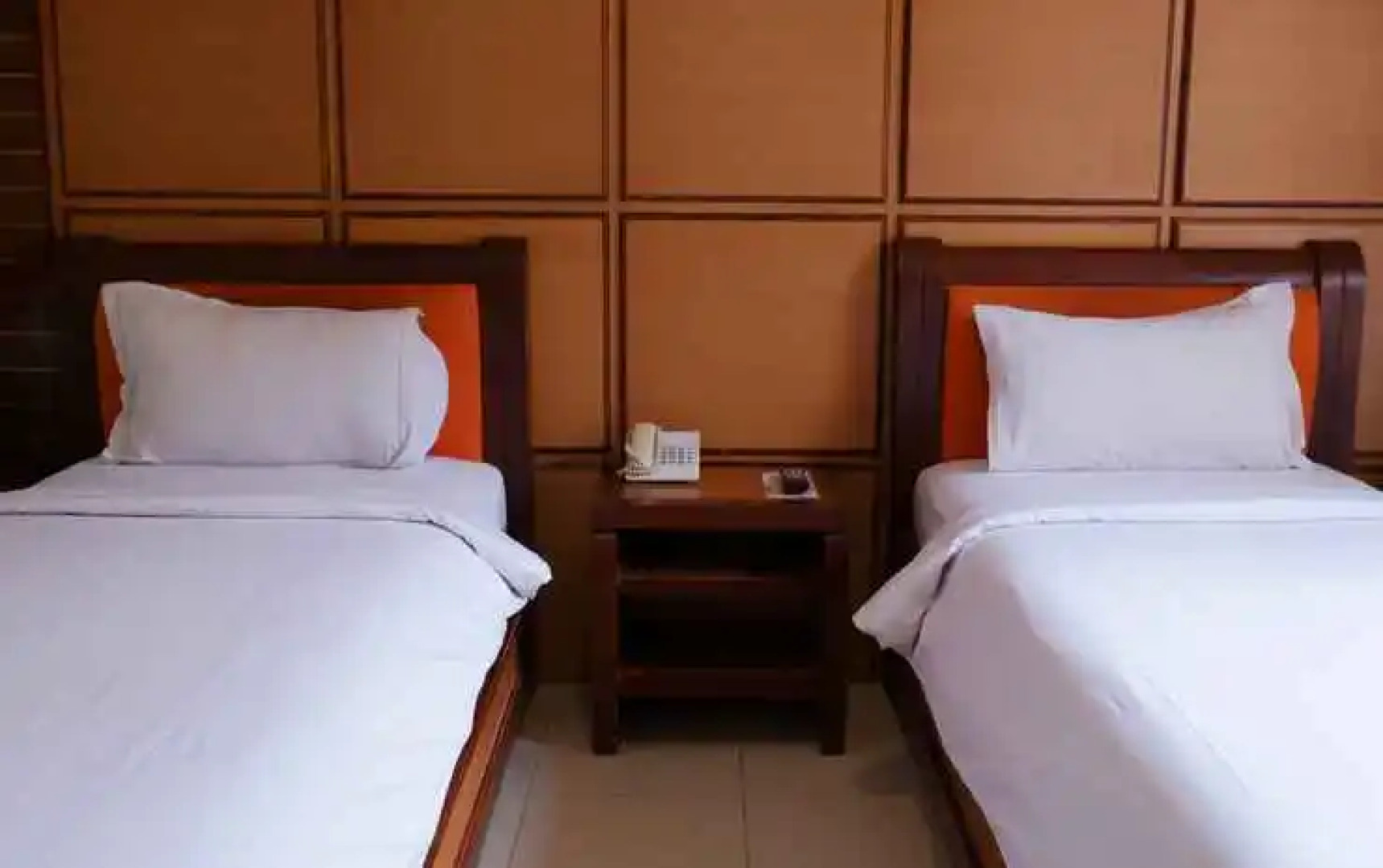 Sutan Raja Hotel Kolaka