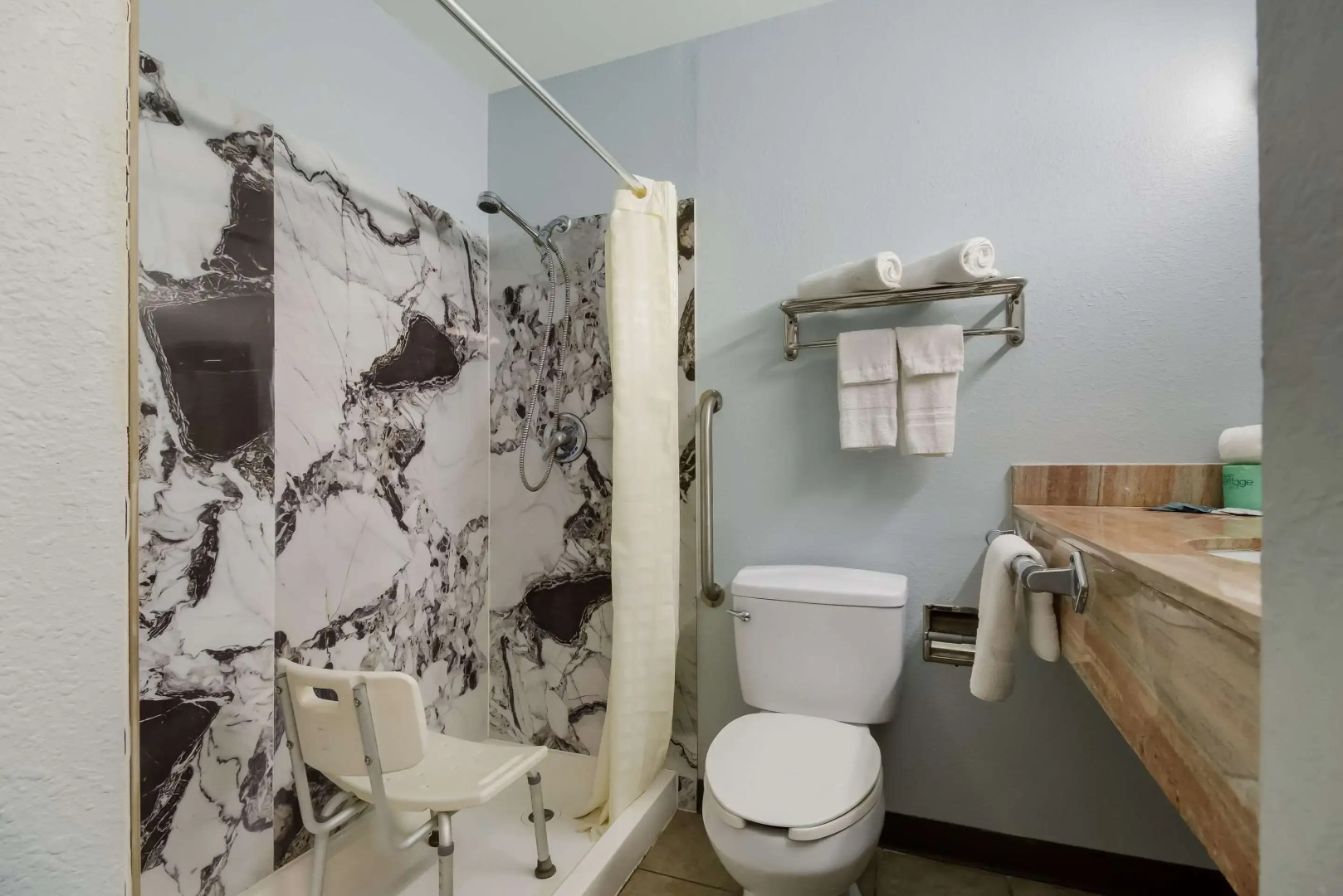 Rodeway Inn Conference Center