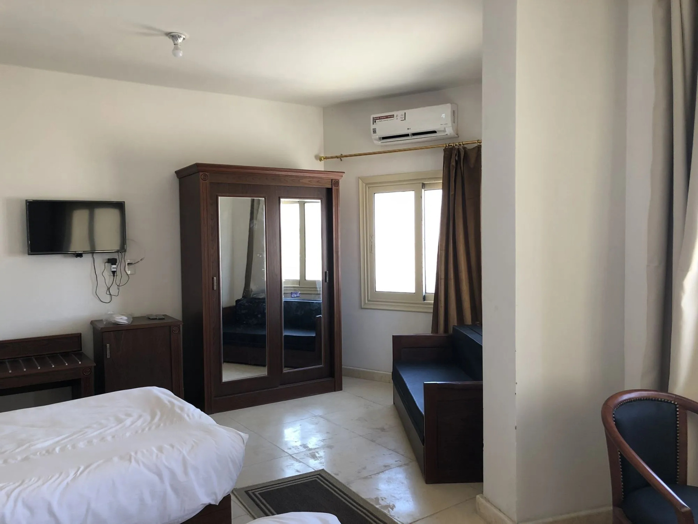 Royal NJ Hotel
