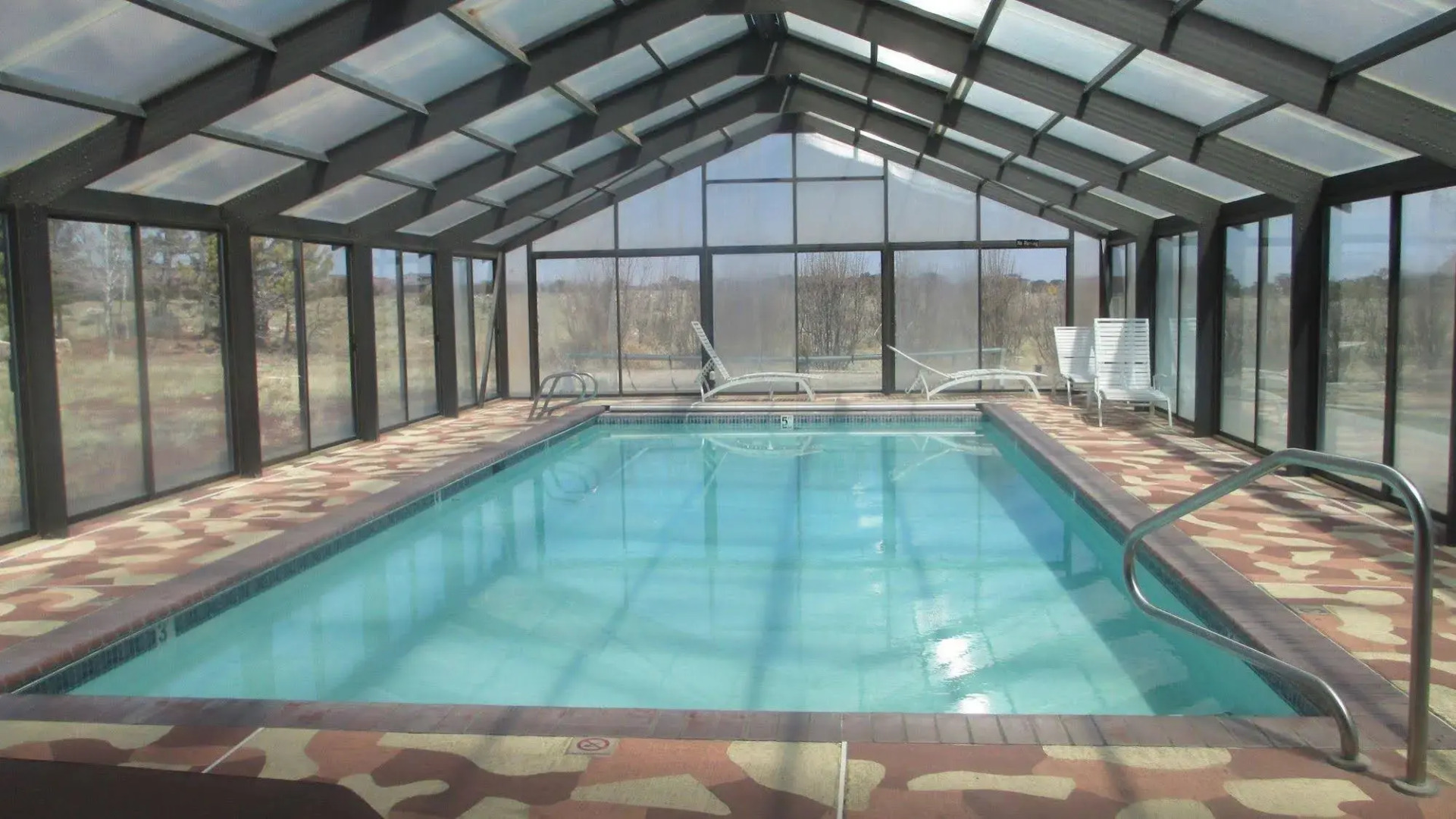 Broken Spur Inn & Steakhouse