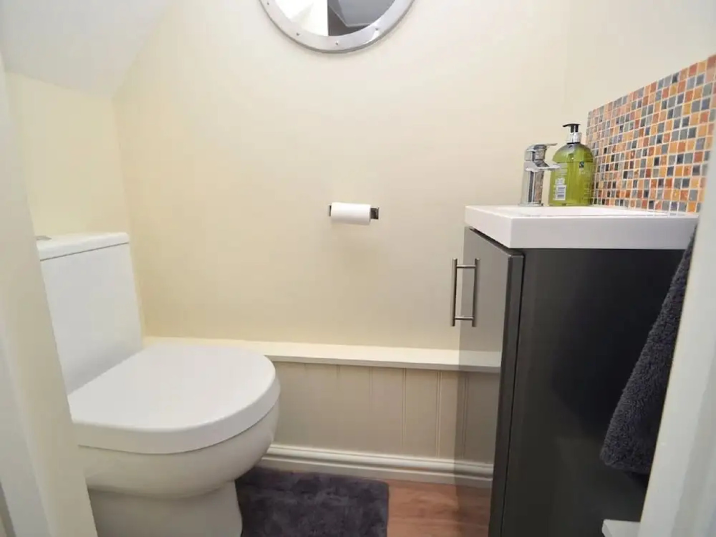 Peaceful Holiday Home in Kingswear Devon With Terrace