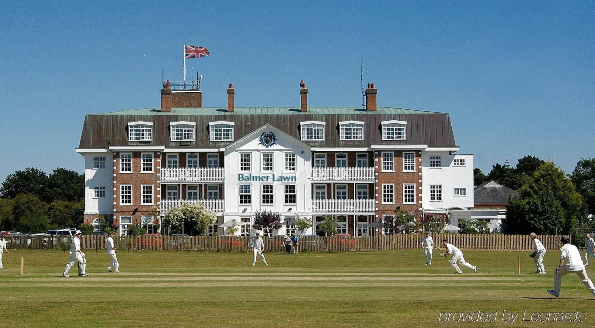 Balmer Lawn Hotel