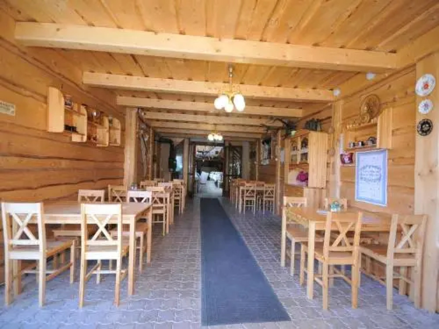 A+S Penzion Podzamok