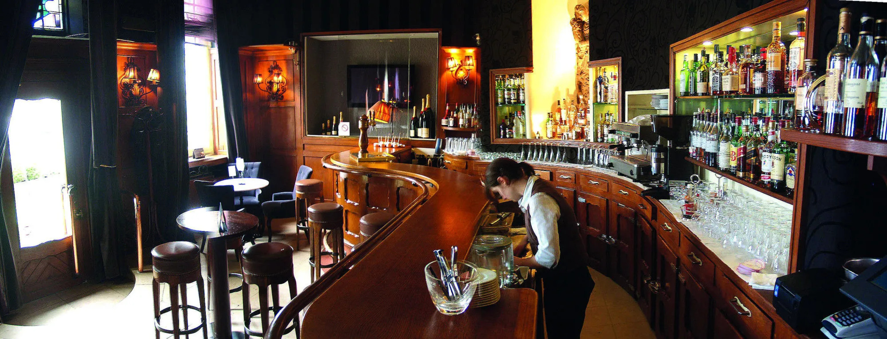 Hotel & Spa Le Grand Monarque, Best Western Premier Collection