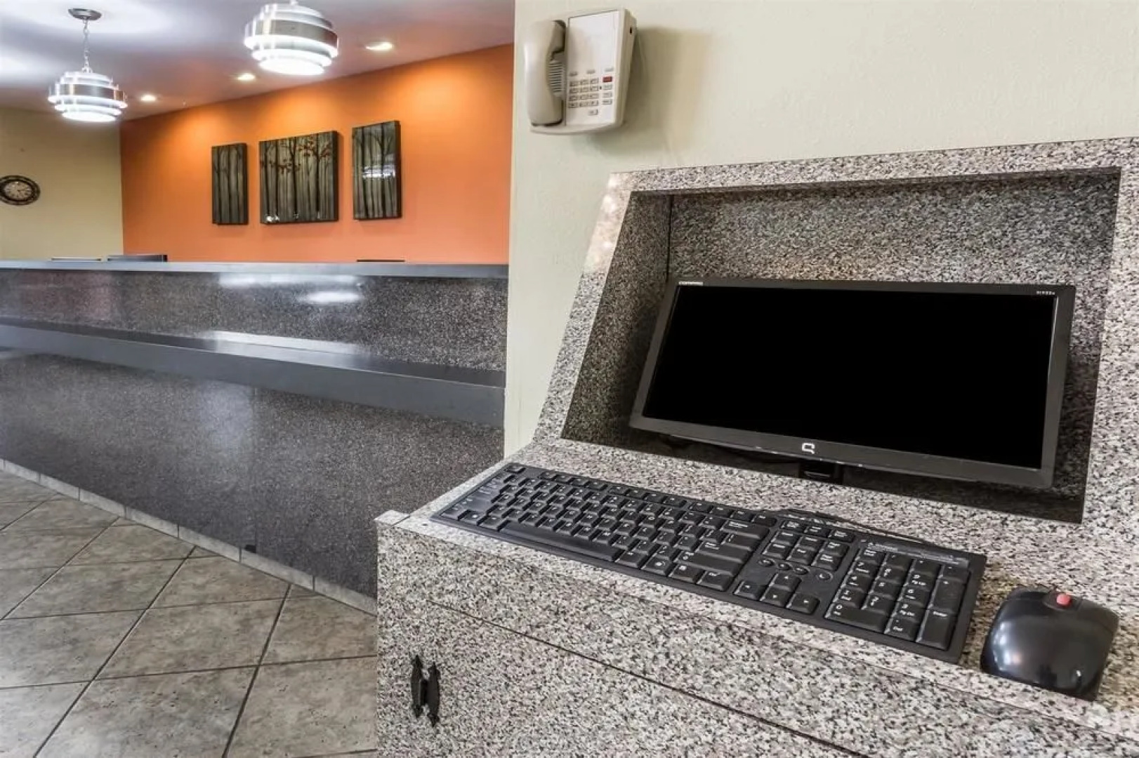 Days Inn And Suites Of Morris