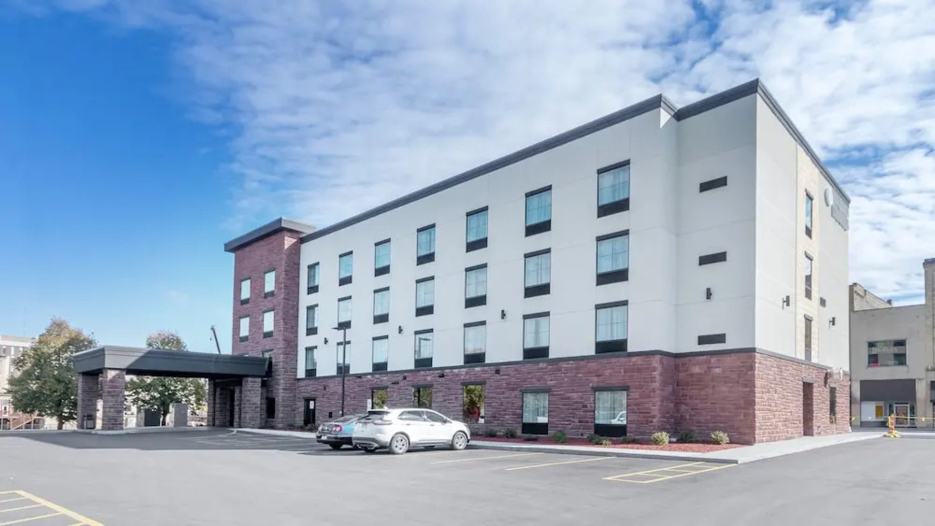 Cobblestone Hotel & Suites International Falls
