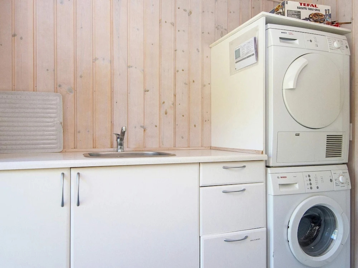 Serene Holiday Home in Juelsminde near Beach