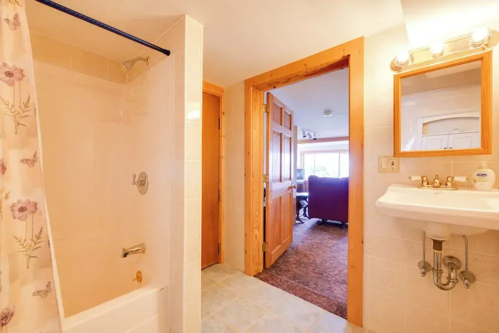 Waterfront Cottage - 17 Mi to Acadia Ntnl Pk!