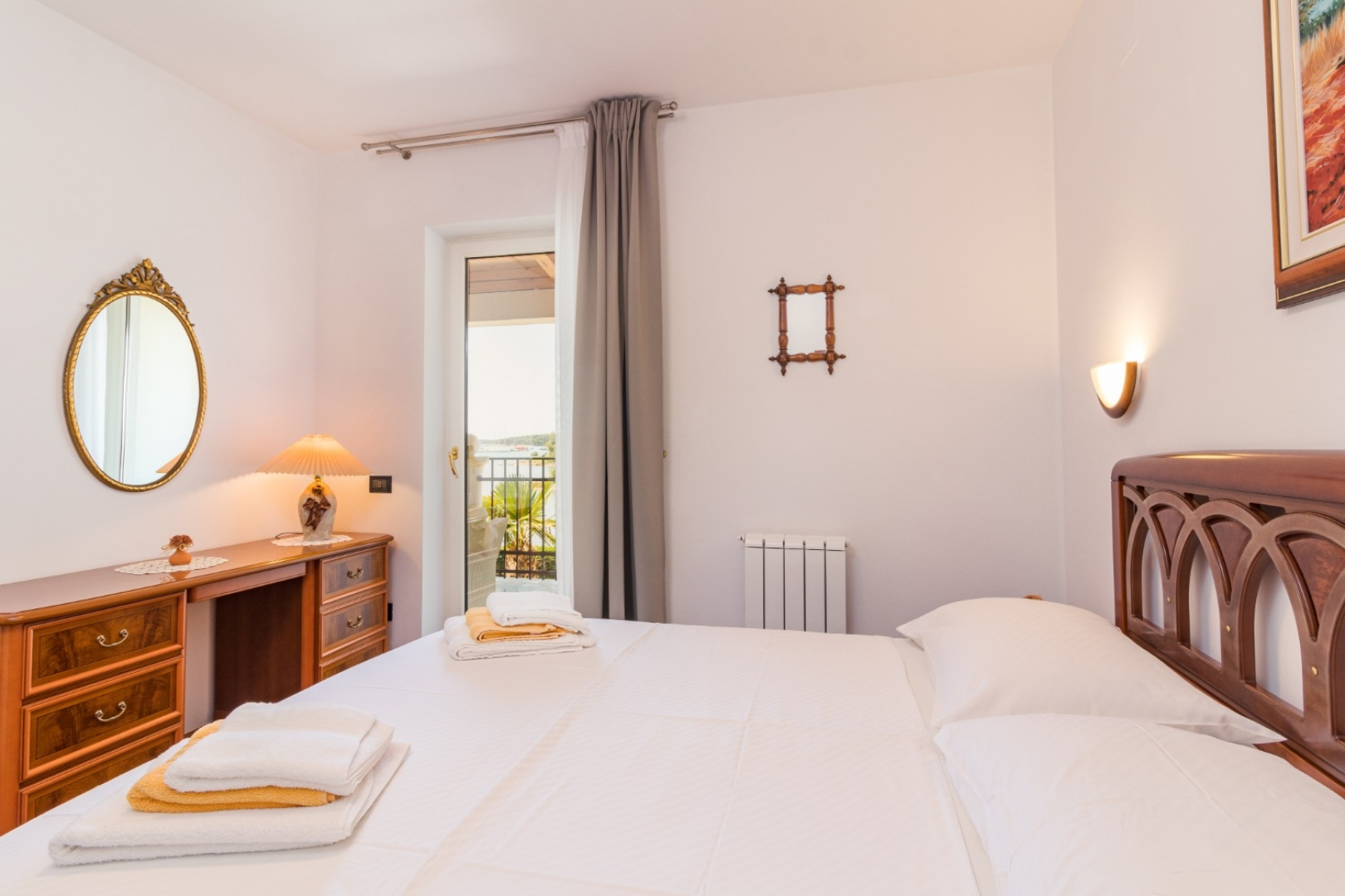 Apartment Escape - 20 m from sea: Red Medulin, Istria