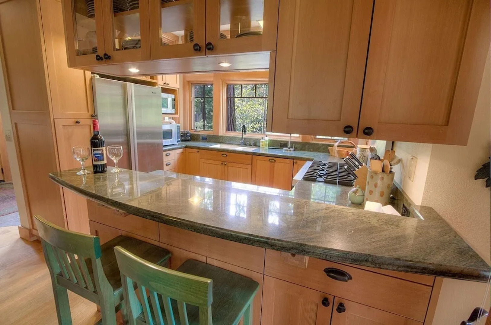 Fallen Leaf Relief 5 Bedroom Home by Redawning