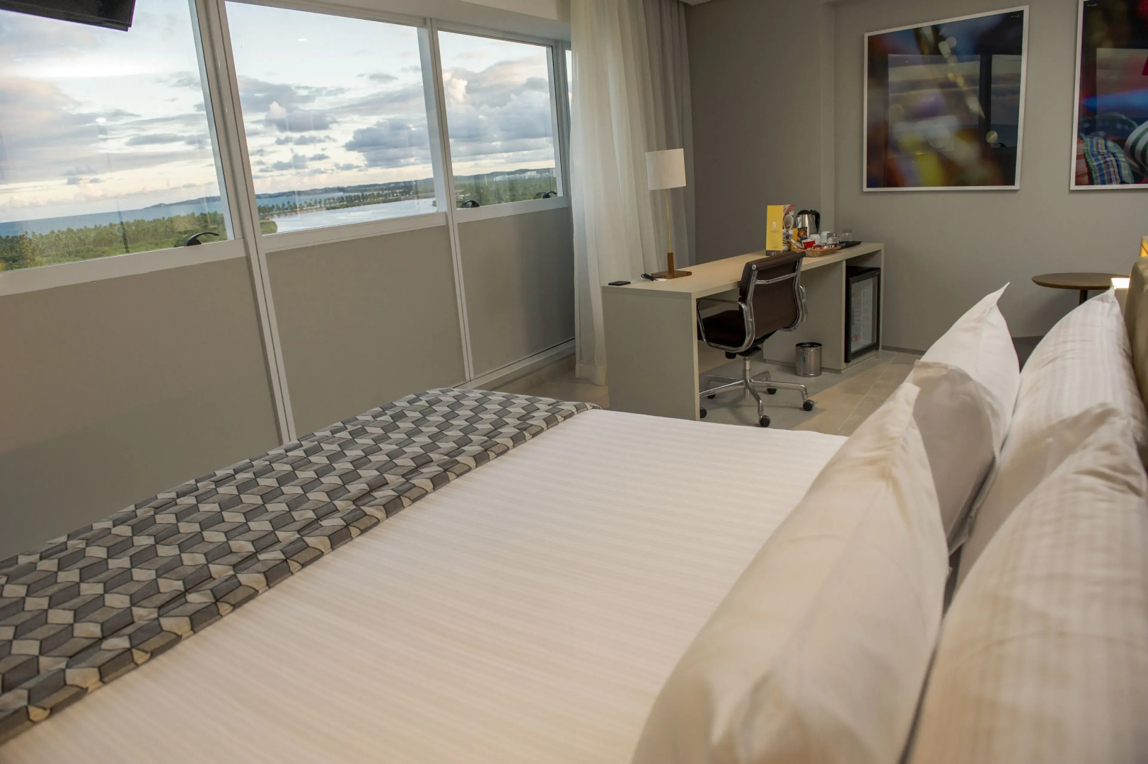 Bugan Paiva by Blue Tree