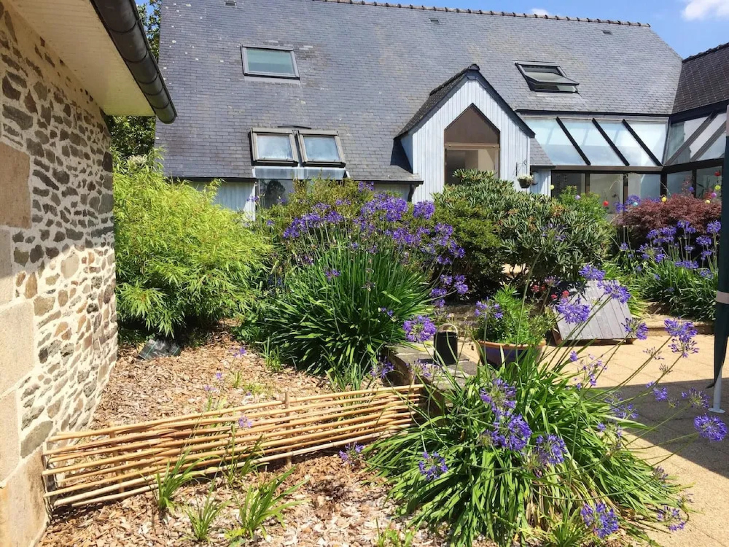 House With 3 Bedrooms in Saint-hernin, With Furnished Garden and Wifi