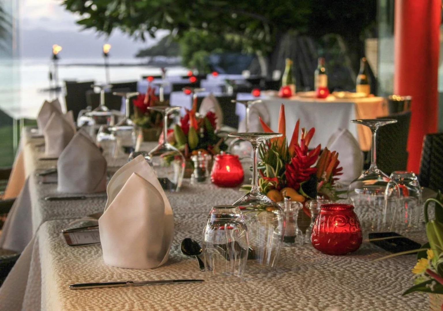 Tahiti Ia Ora Beach Resort