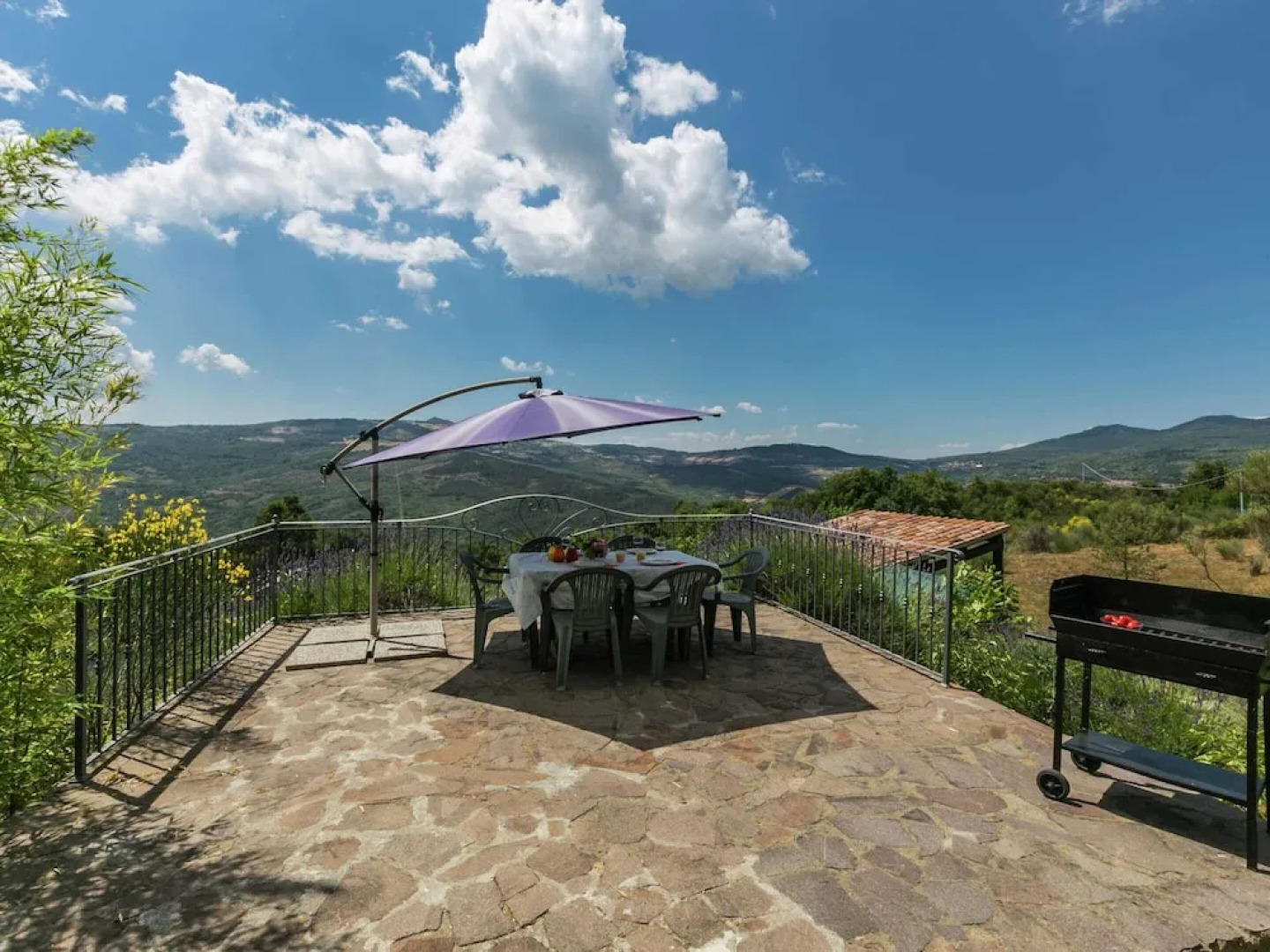 Peaceful Tuscan Escape w/ Pool