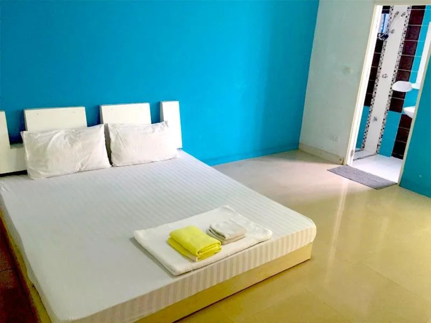 Silpsuvarnabhumi Apartment