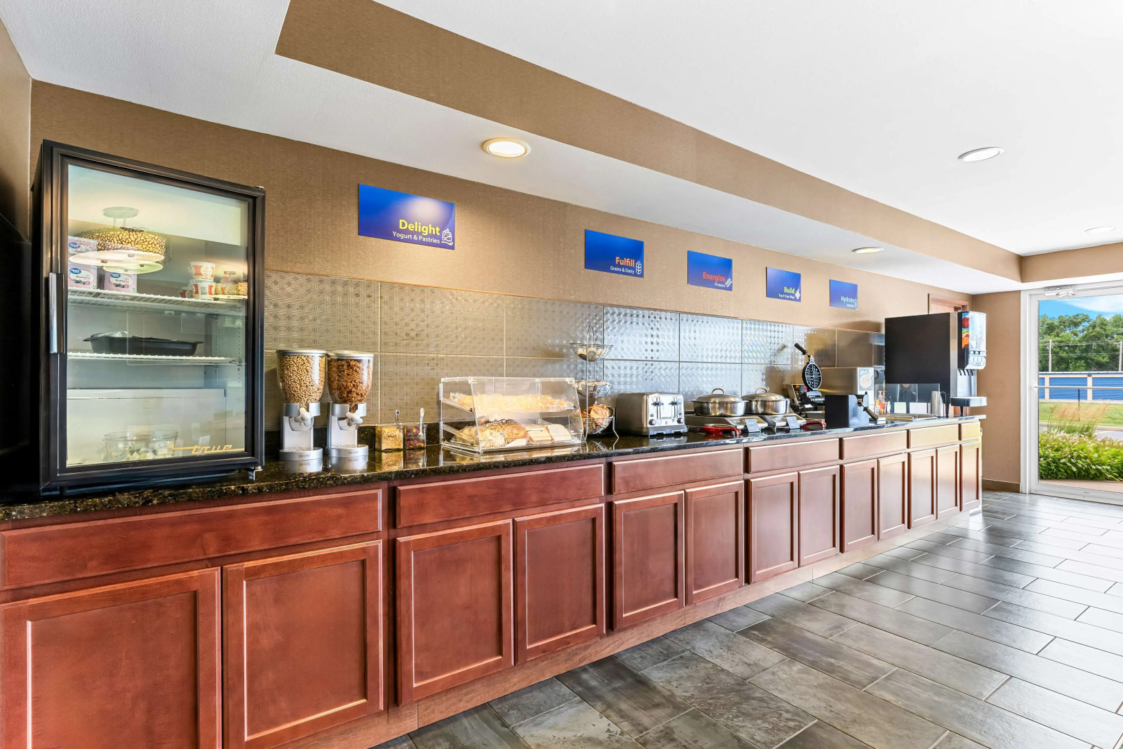 Best Western Legacy Inn & Suites Beloit/South Beloit