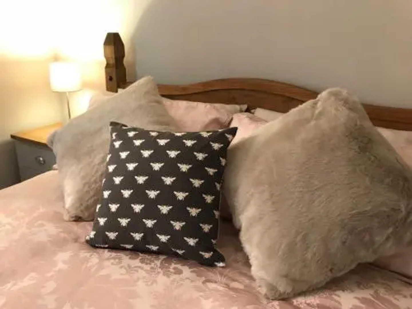 Mays Cottage Bed & Breakfast