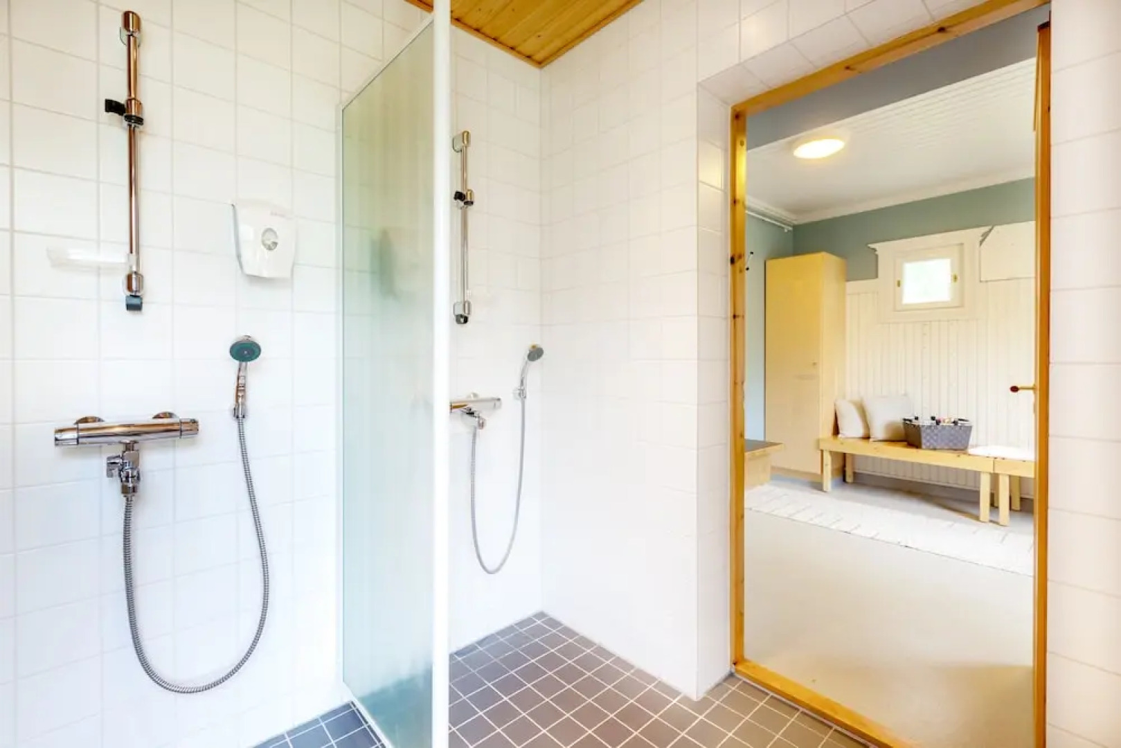 Lepaan Matkailun Kartanon vierashuone