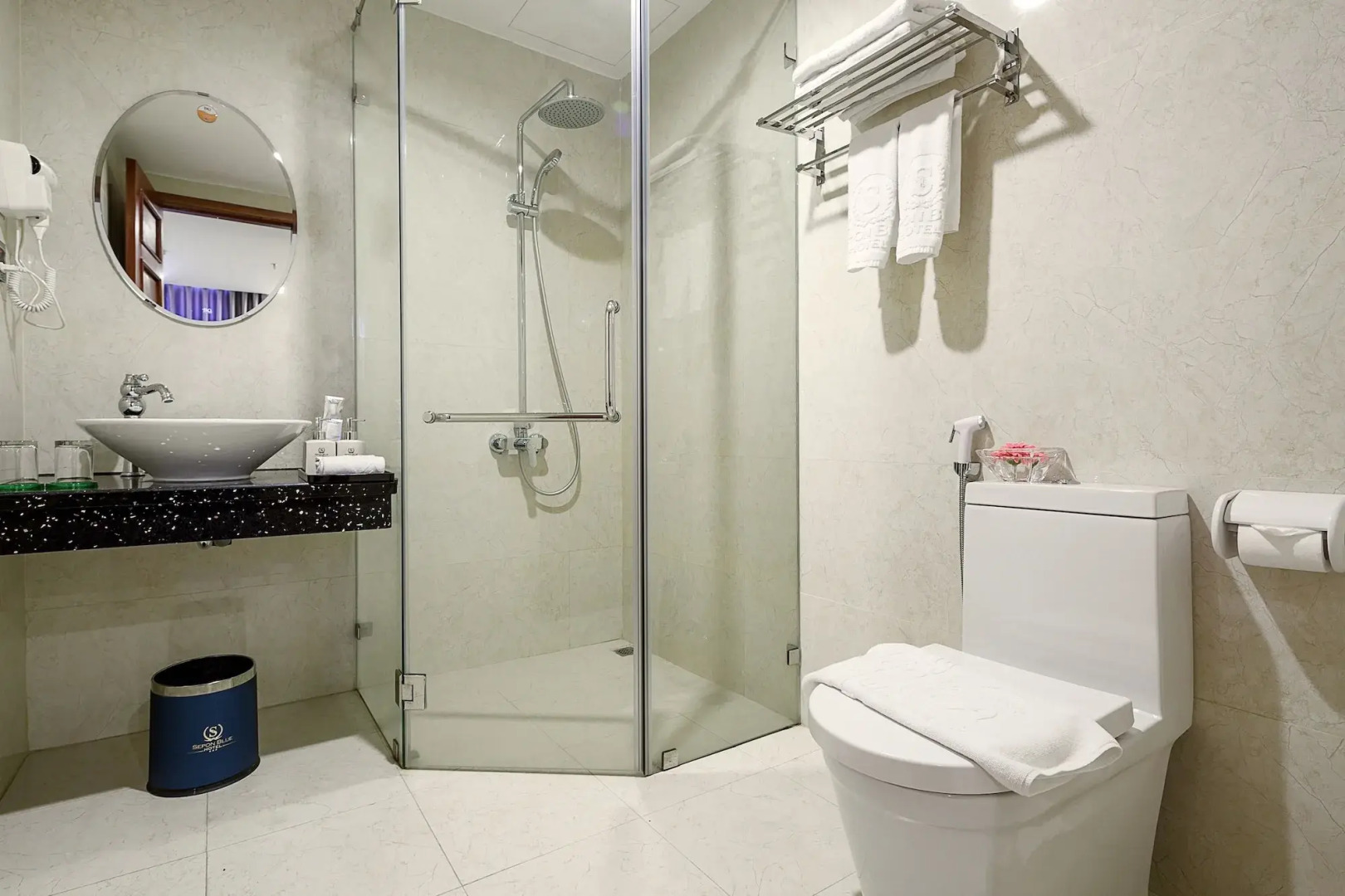Sepon Blue Hotel