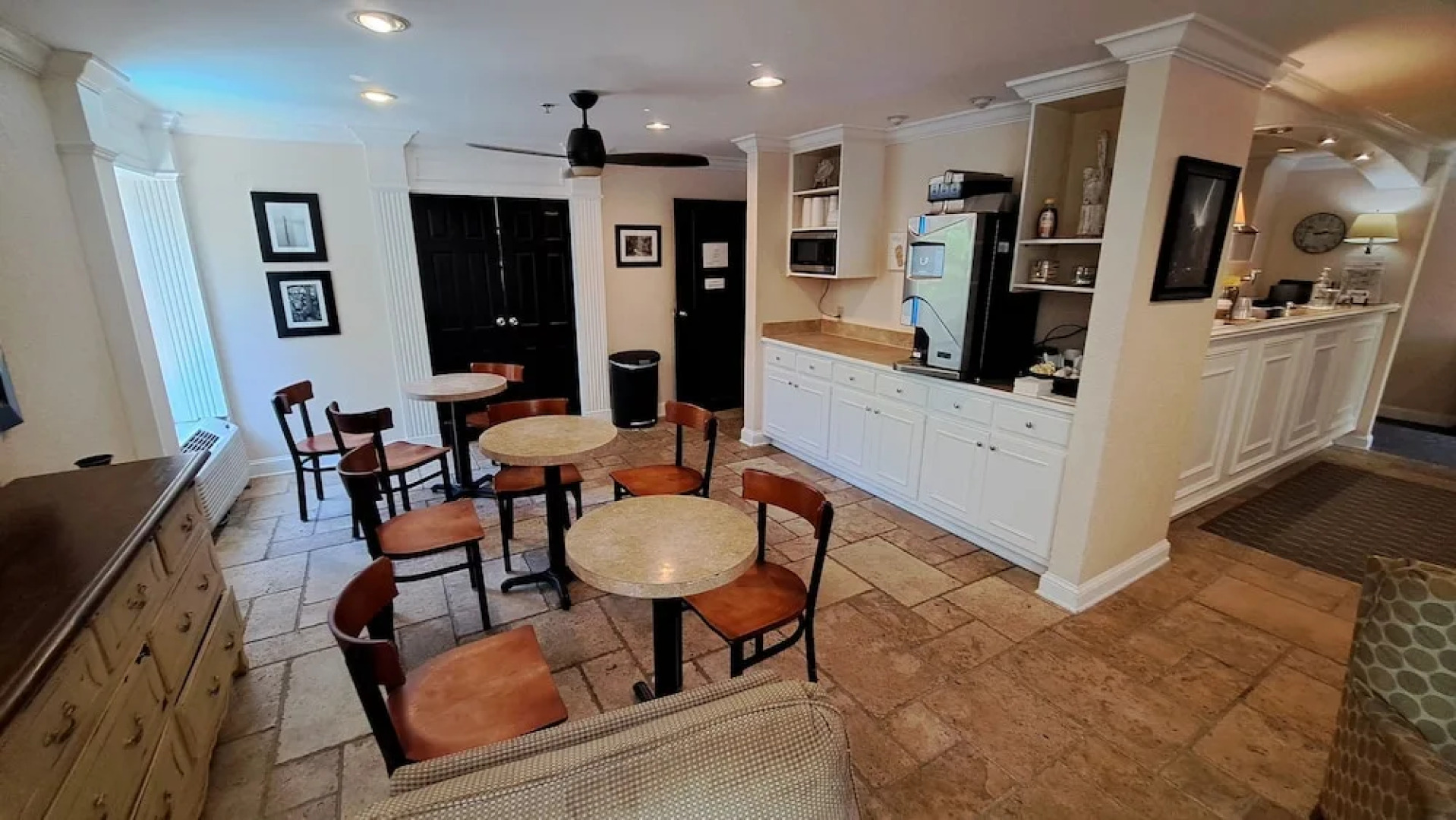 Saint Simons Inn by the Lighthouse