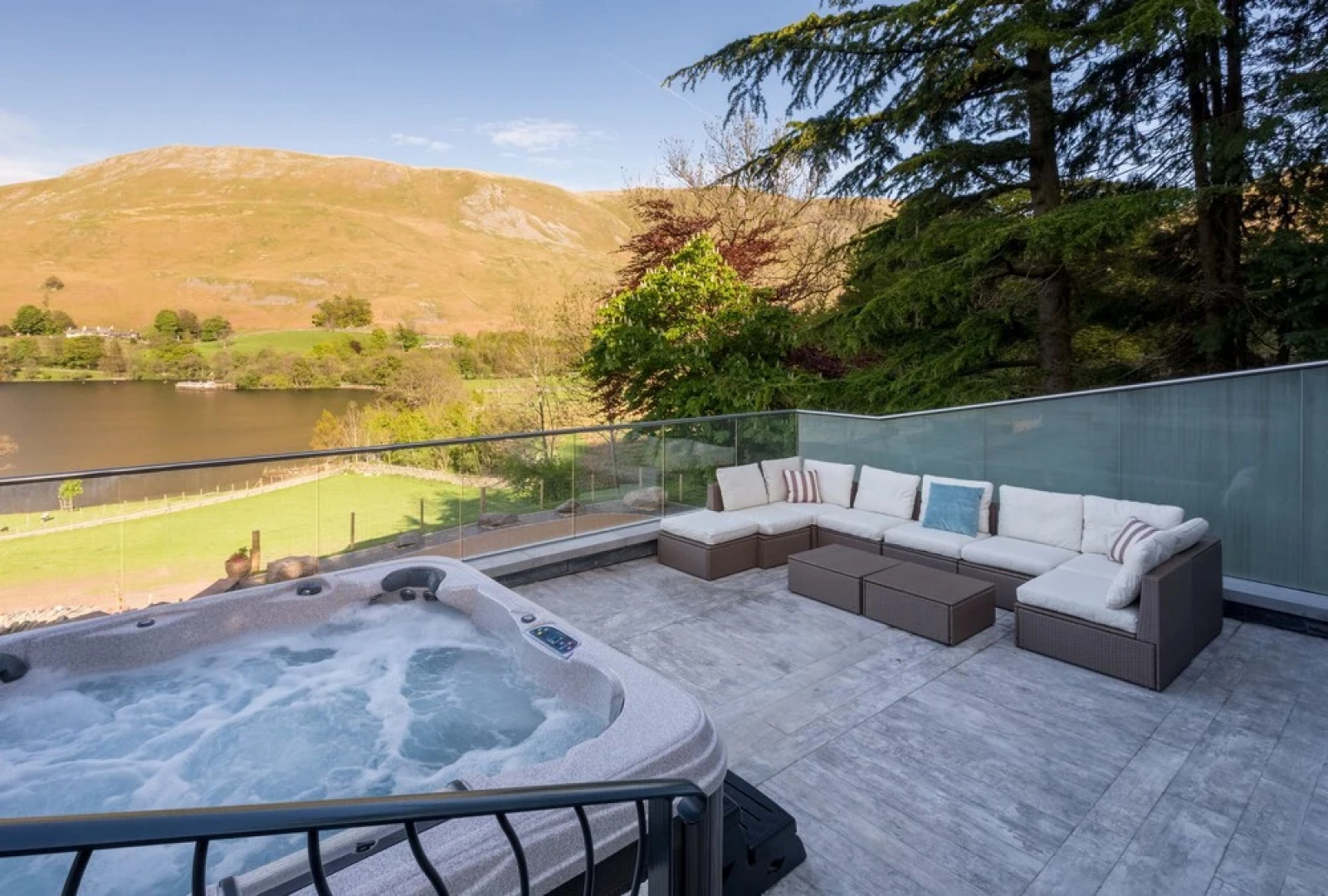 Waternook Lakeside Accommodation