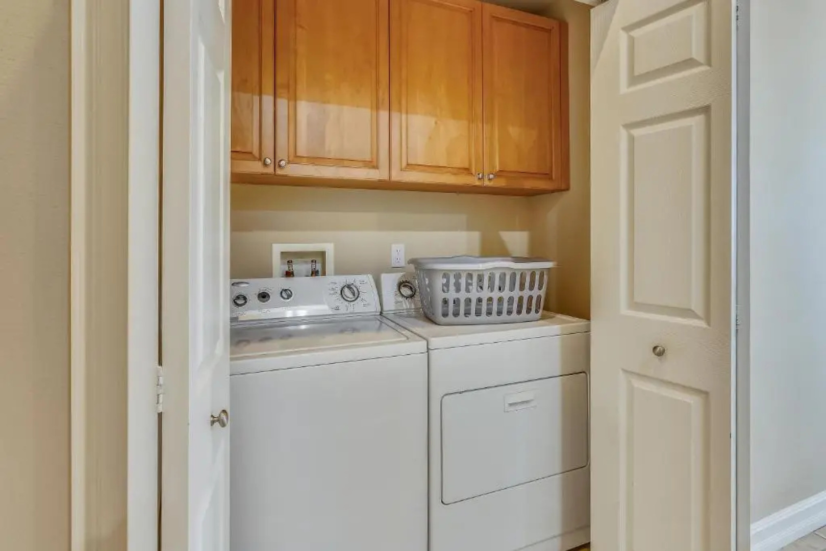 Seaclusion Beach Townhome