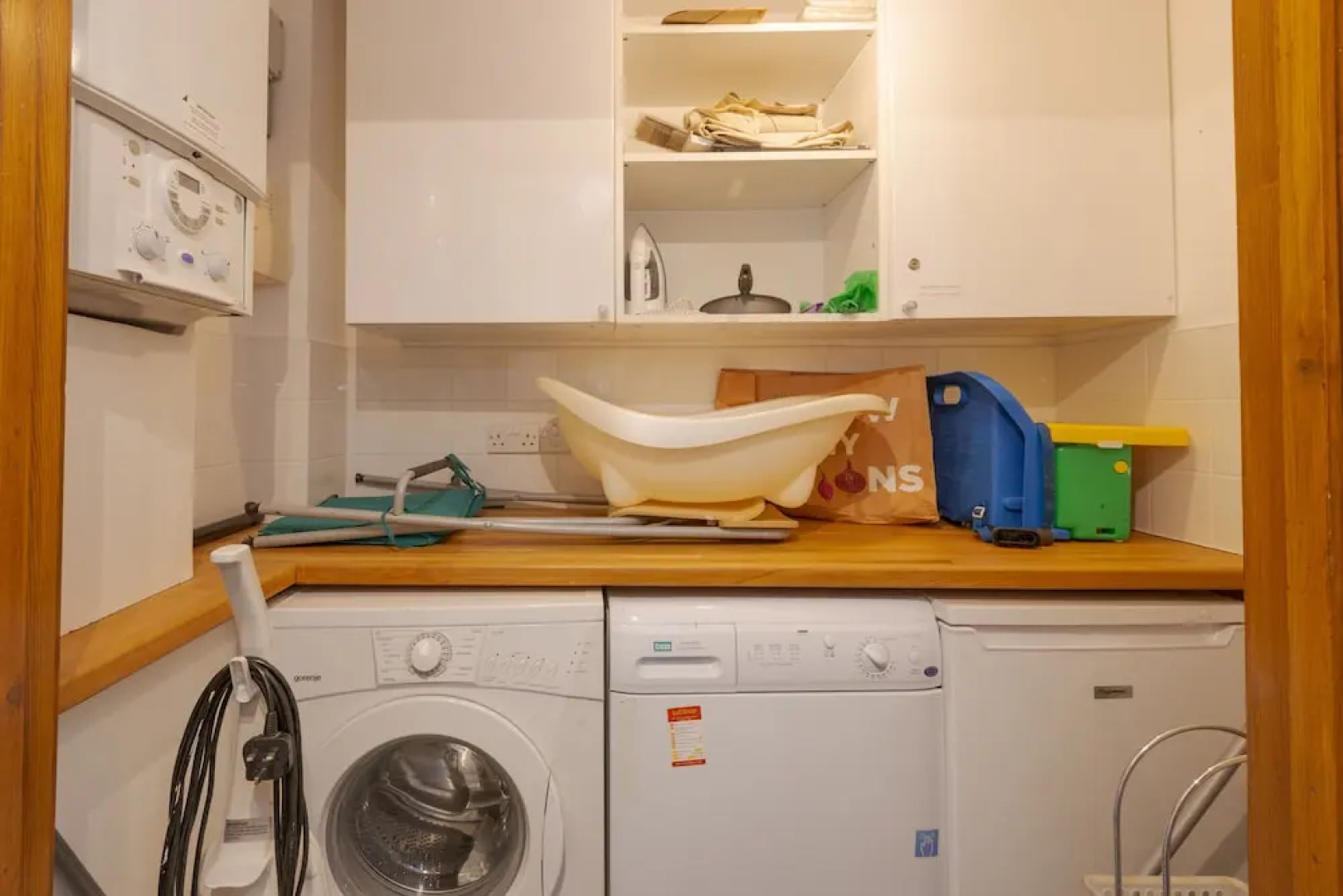 White Lodge Apartment