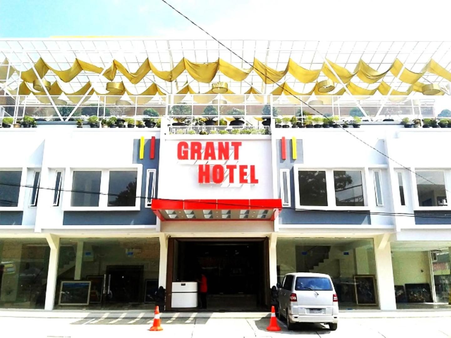 Grant Hotel Subang