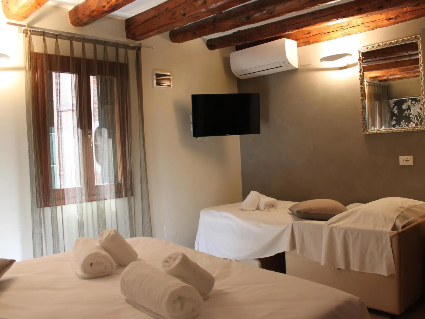 Rio Hotel