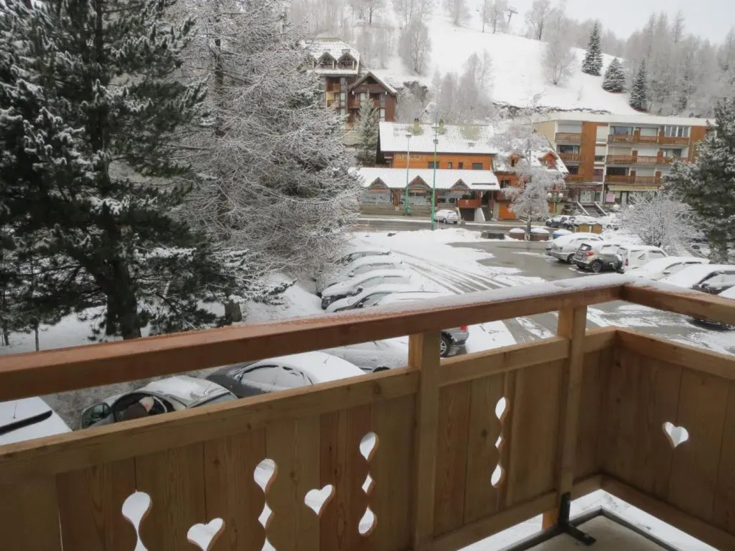 Les 2 Alpes - Beau T2 au pied des pistes 6 personnes