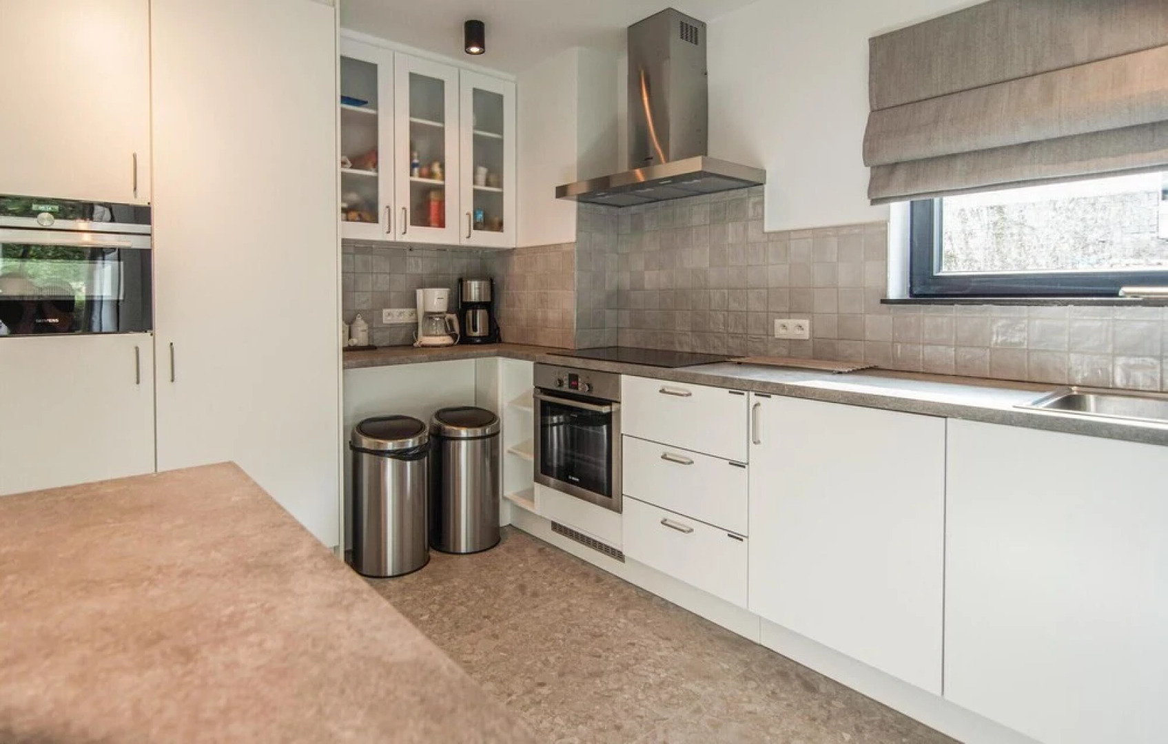 Stunning Home in Ferrières With Wifi and 6 Bedrooms