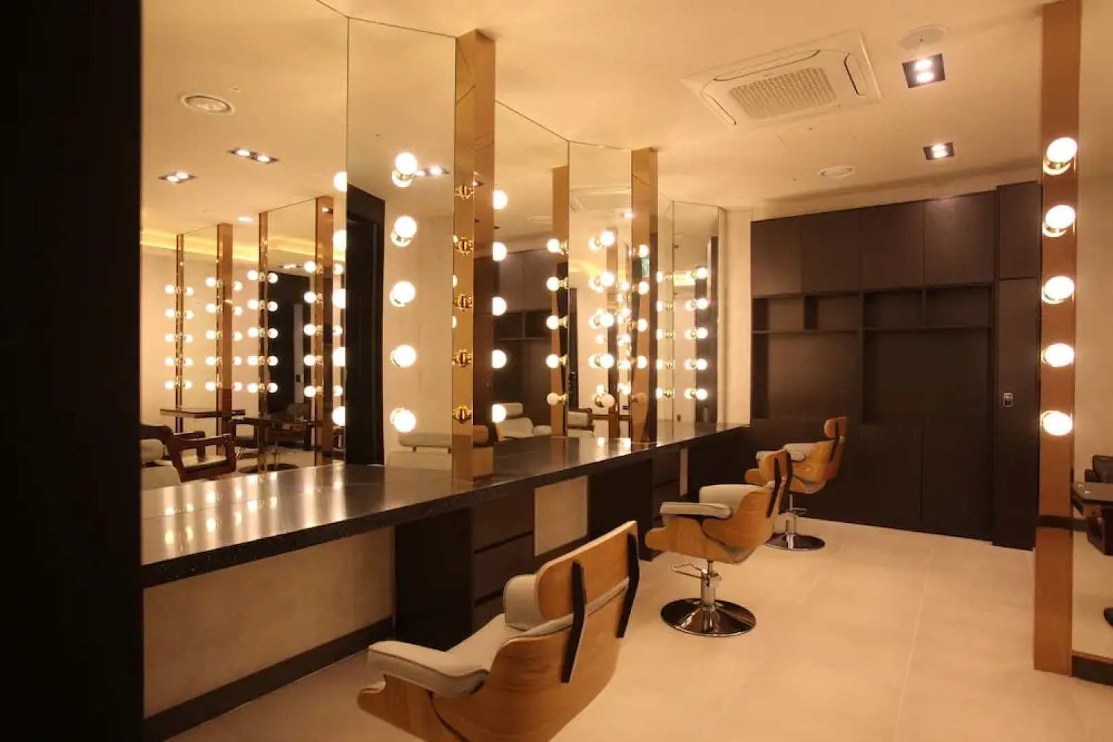 Jinju Dong Bang Hotel