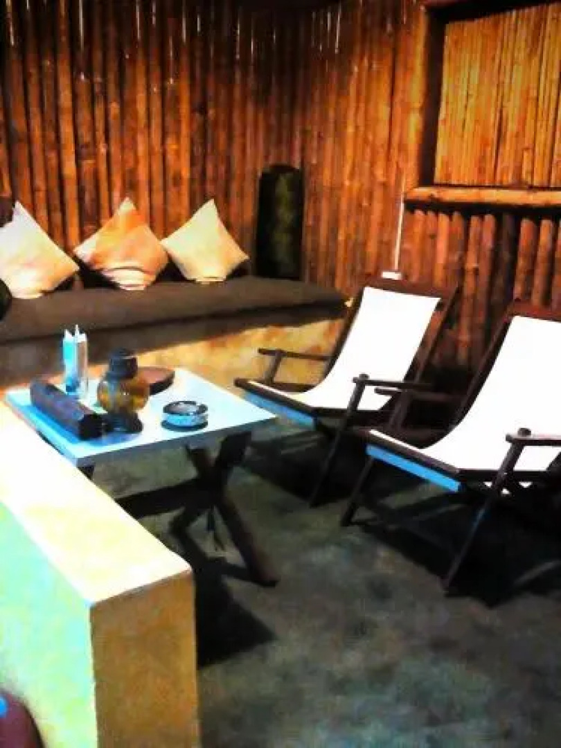 Lamore Beach Cottages